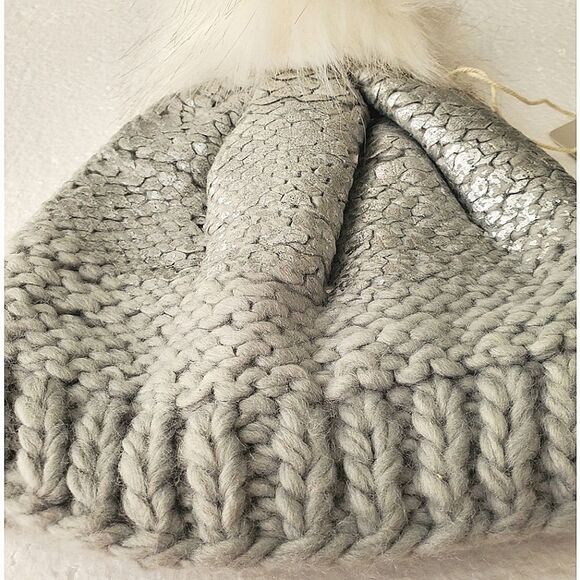 Blueberry Hill Baby Knit Infant Beanie Pompom Gray Metallic NEW Tags - Picture 3 of 8